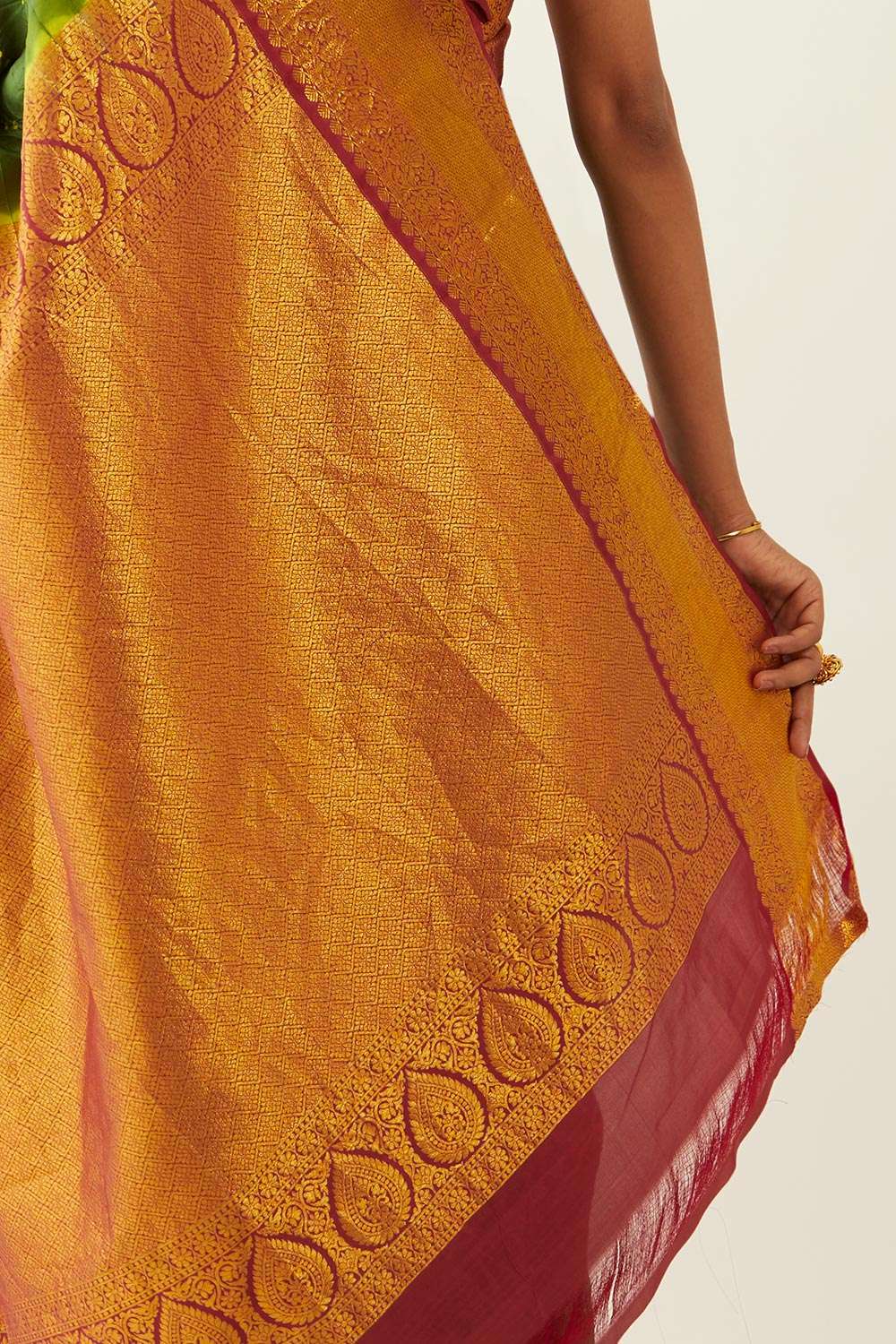 Dark Green Pure Silk Bandhani Saree image number null