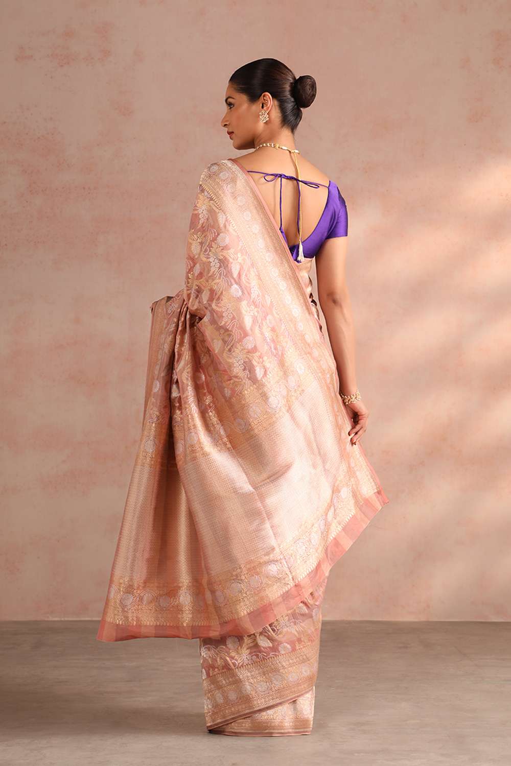 Pink Pure Silk Woven Banarasi Saree image number null