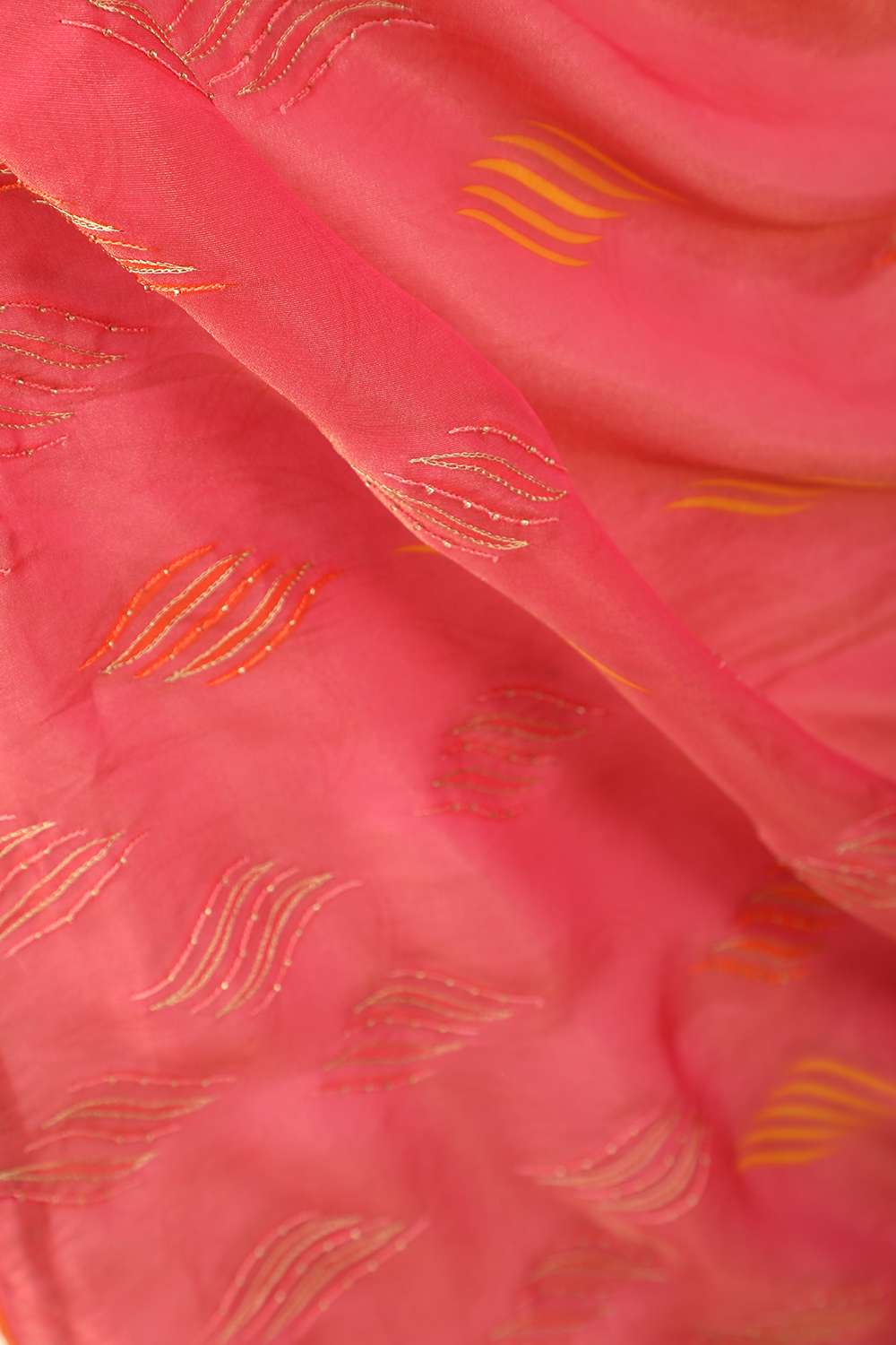 Pink Woven Viscose Tissue Saree image number null