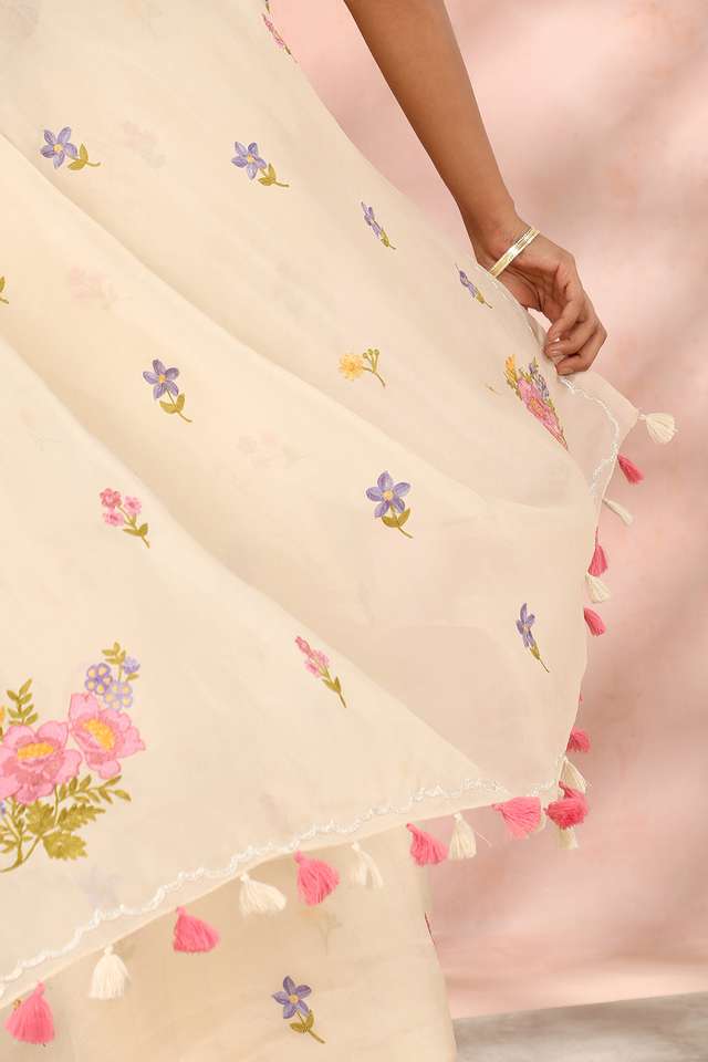 White Contemporary Pure Silk Organza Embroidery Saree thumbnail image number null