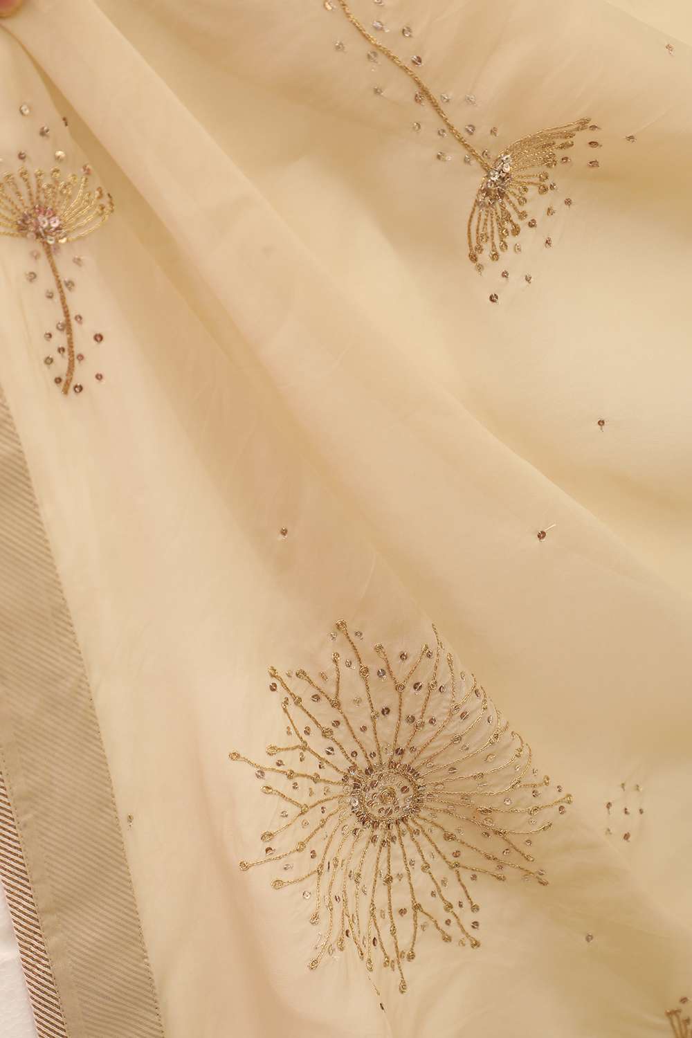 Beige Viscose Embroidery Saree image number null