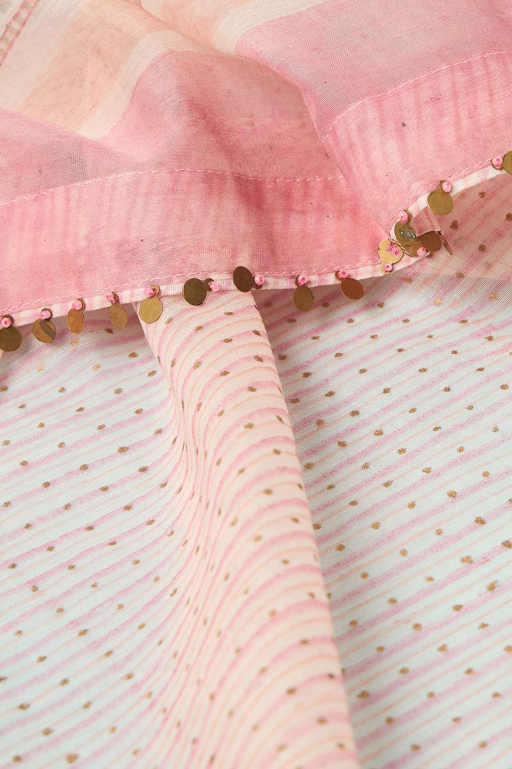 Pink Rajasthan Pure Silk Cotton Printed Mukaish Saree image number null