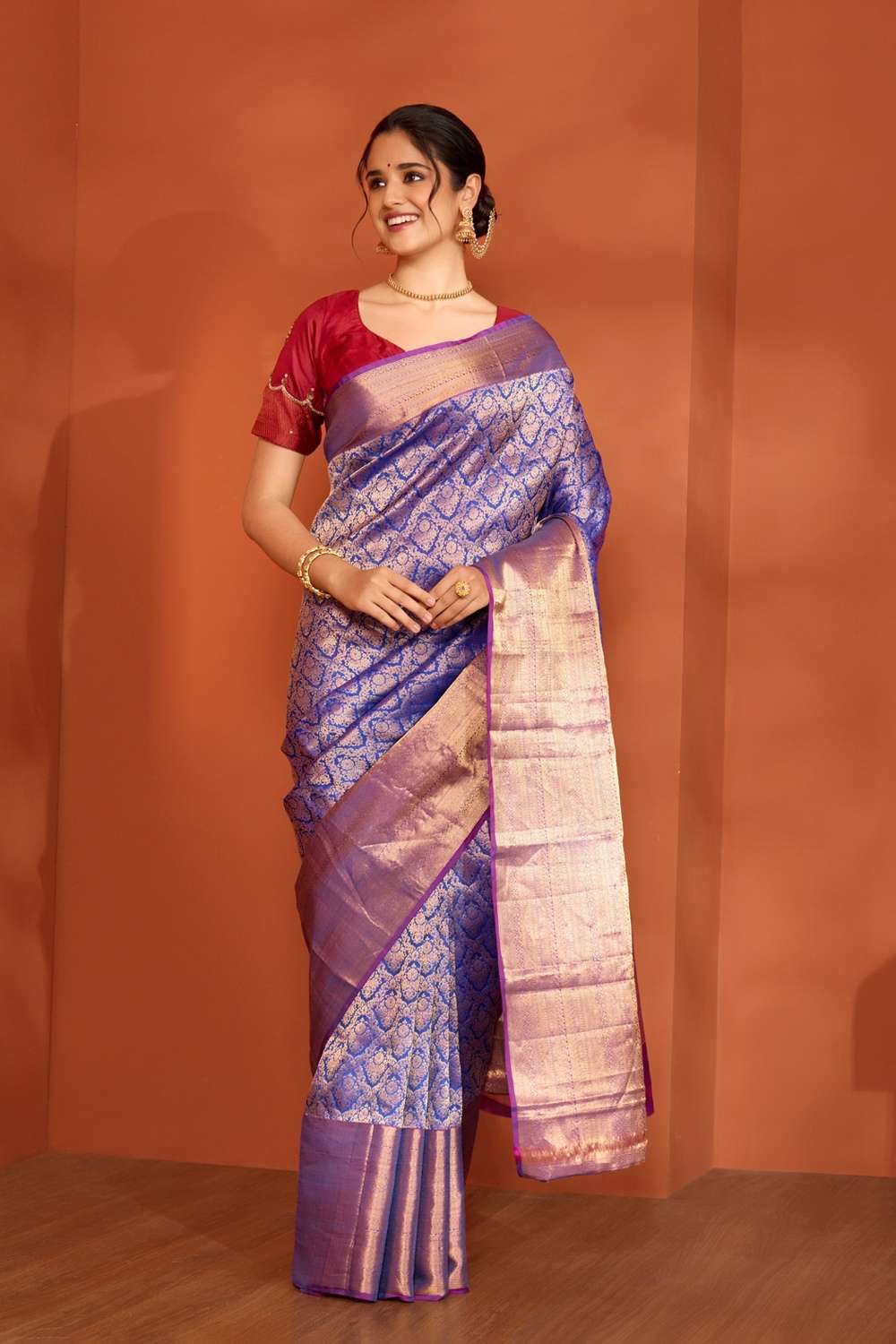 Blue Woven Kanjeevaram Inspired Design Silk Viscose Saree image number null