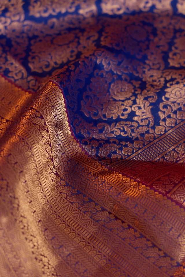 Blue Woven Kanjeevaram Inspired Design Silk Viscose Saree thumbnail image number null
