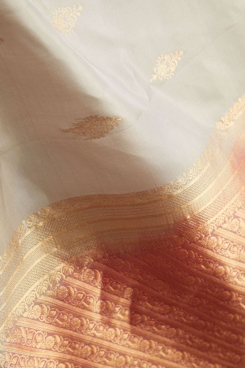 Grey Woven Silk Viscose Saree image number null