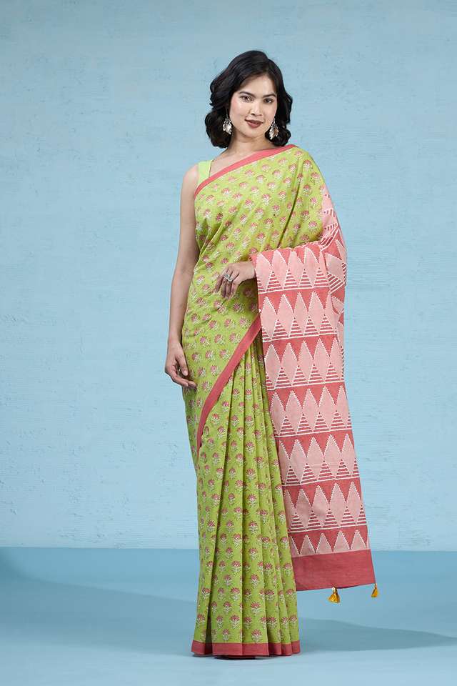 Light Green Pure Cotton Mulmul Block Printed Bengal Saree image number
