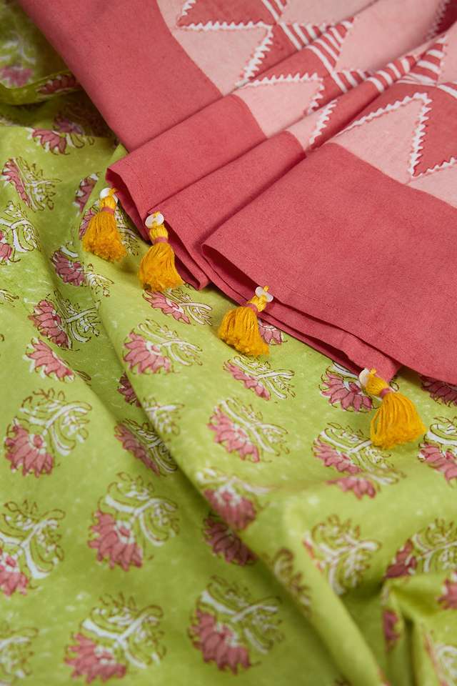 Light Green Pure Cotton Mulmul Block Printed Bengal Saree thumbnail image number null