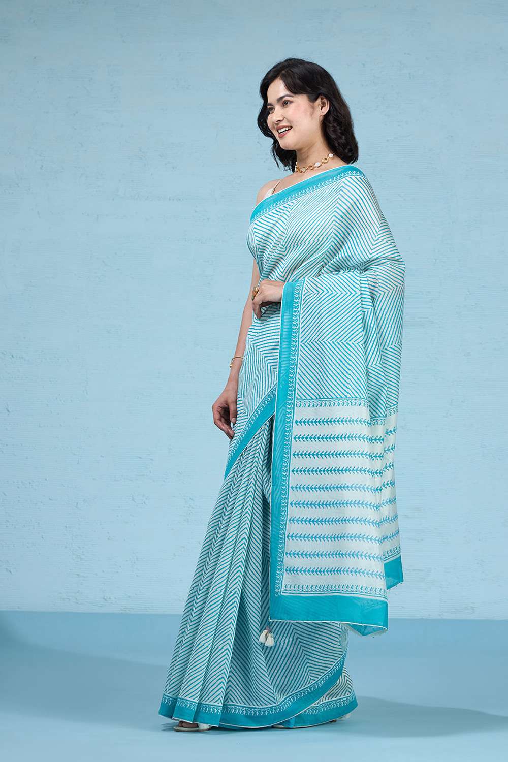 Blue Pure Silk Cotton Block Printed Bengal Saree image number null