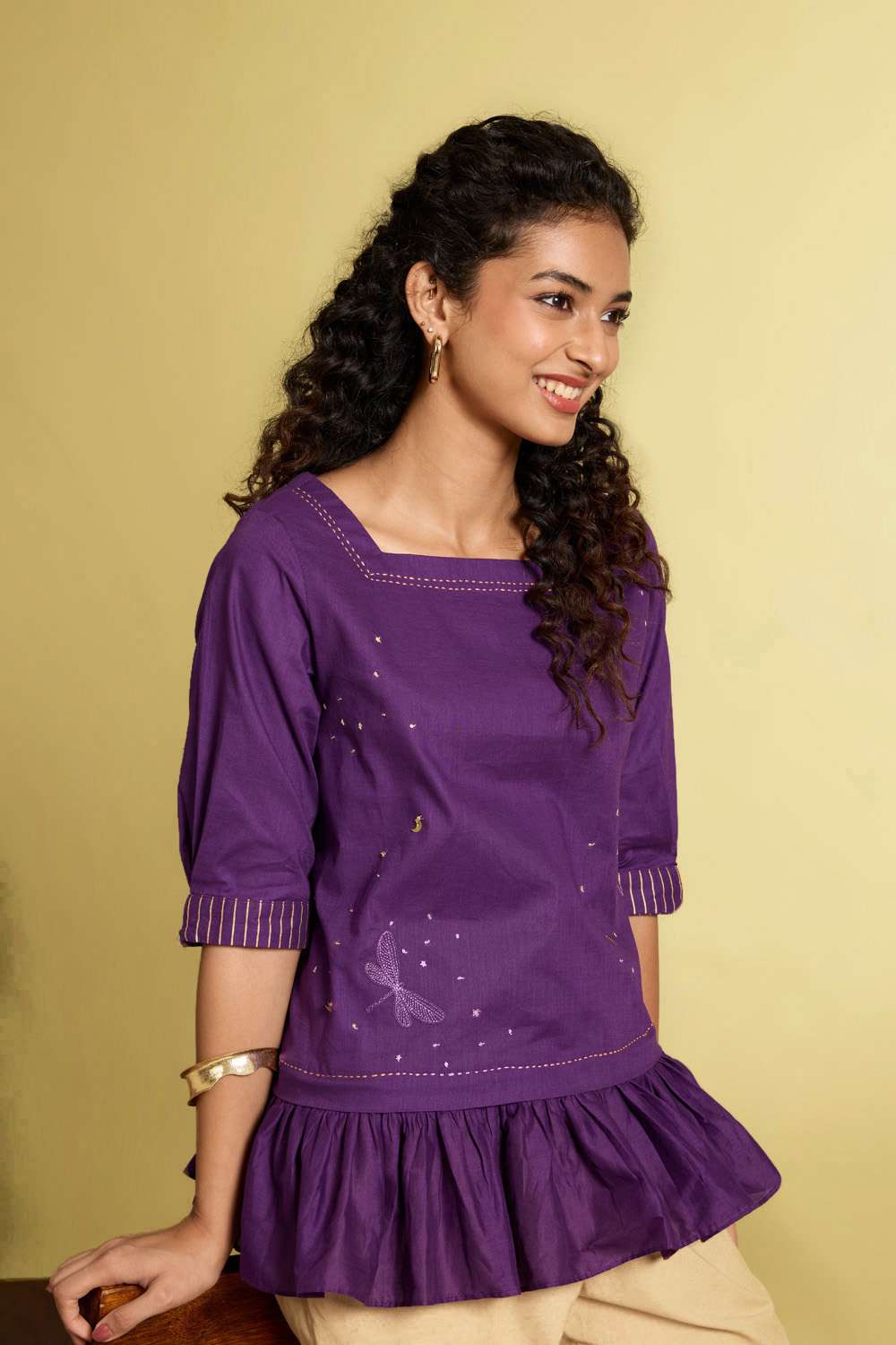 Violet Screen Printed Pure Cotton Short Top image number null