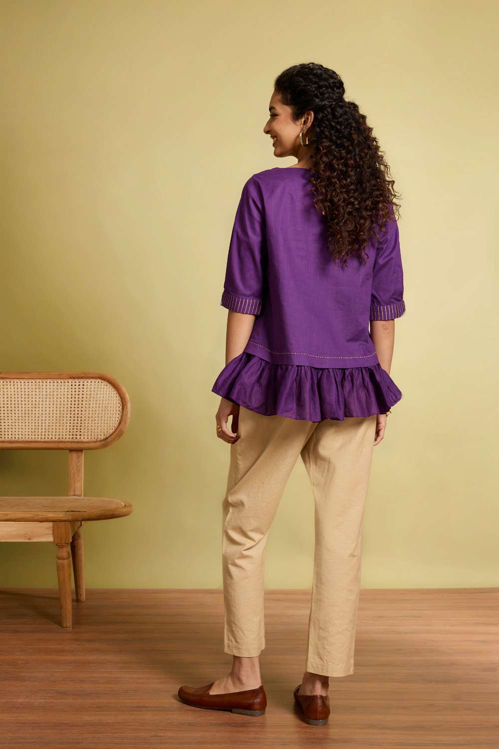 Violet Screen Printed Pure Cotton Short Top image number null