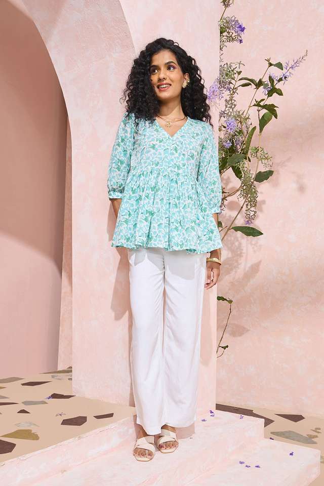 Green Block Printed Pure Cotton Short Top thumbnail image number null