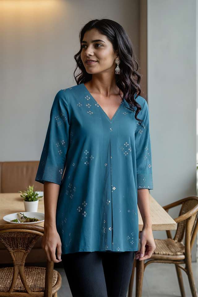Blue Screen Printed Pure Cotton Short Top image number