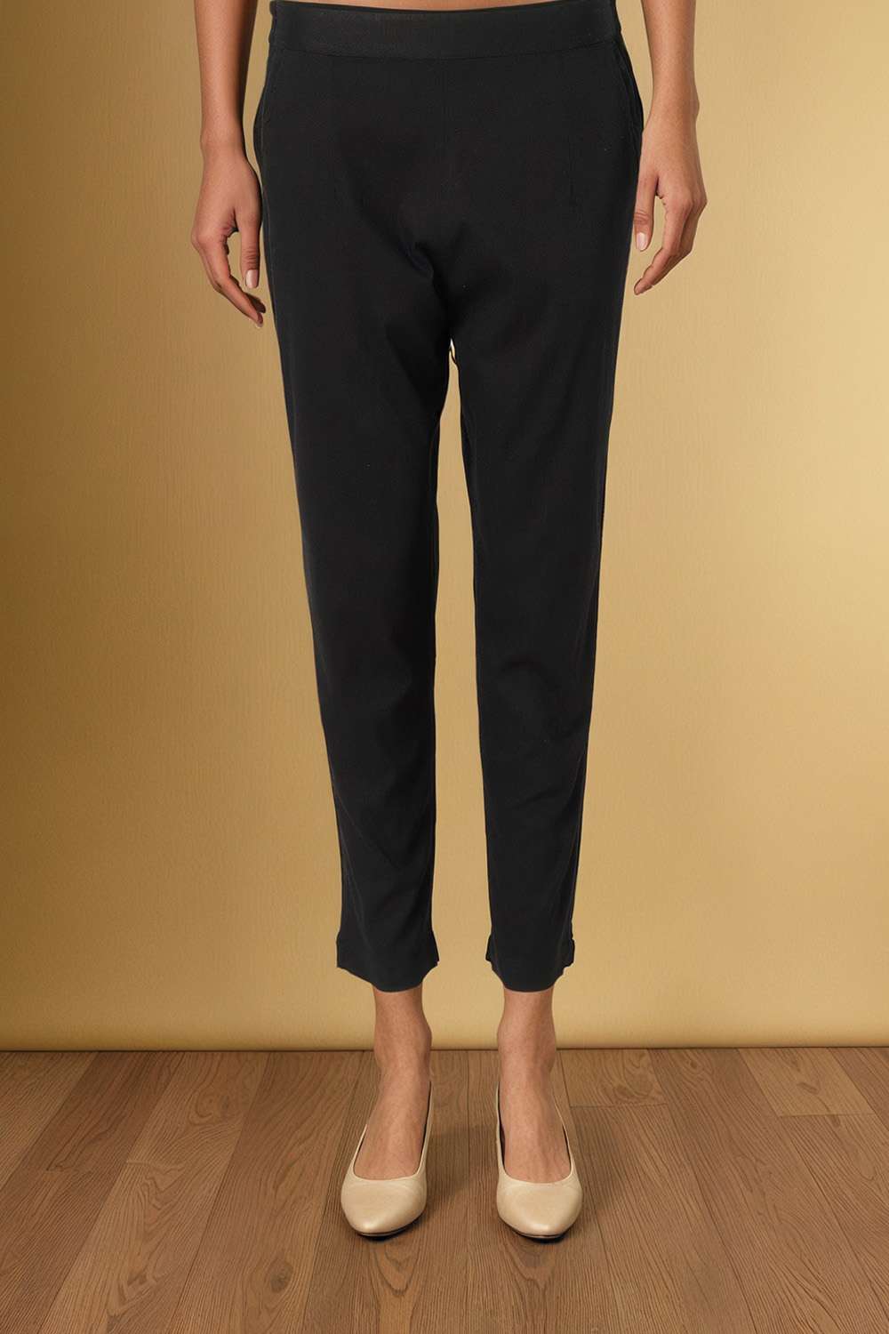 Black Woven Viscose Trouser image number null